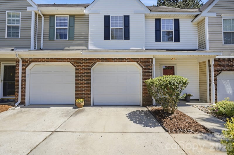 9415 Elizabeth Townes Ln, Charlotte, NC 28277