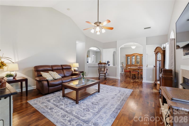 1008 Triple Crown Dr, Indian Trail, NC 28079