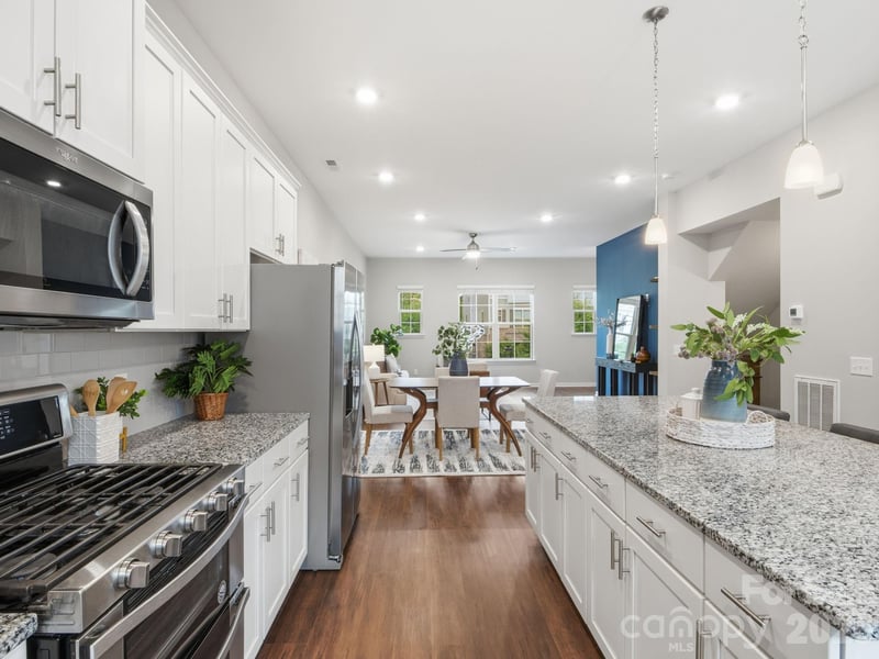 1038 Doveridge St, Charlotte, NC 28273