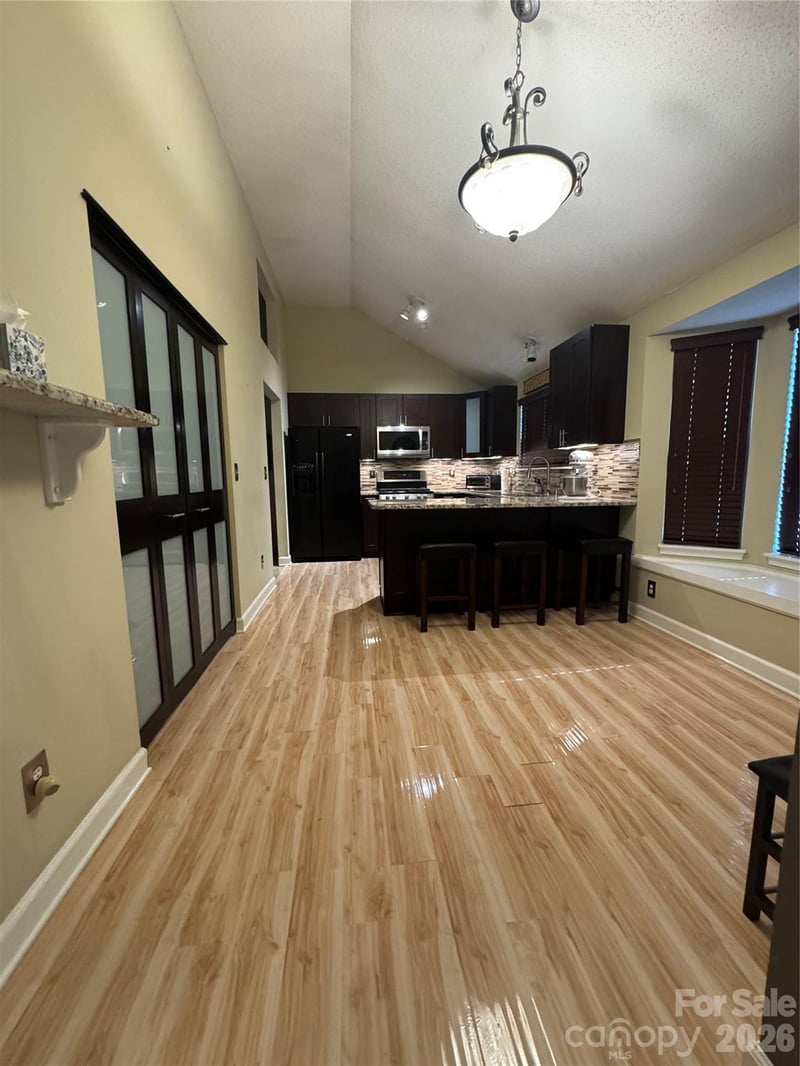 529 Lisa Carol Dr, Mooresville, NC 28115