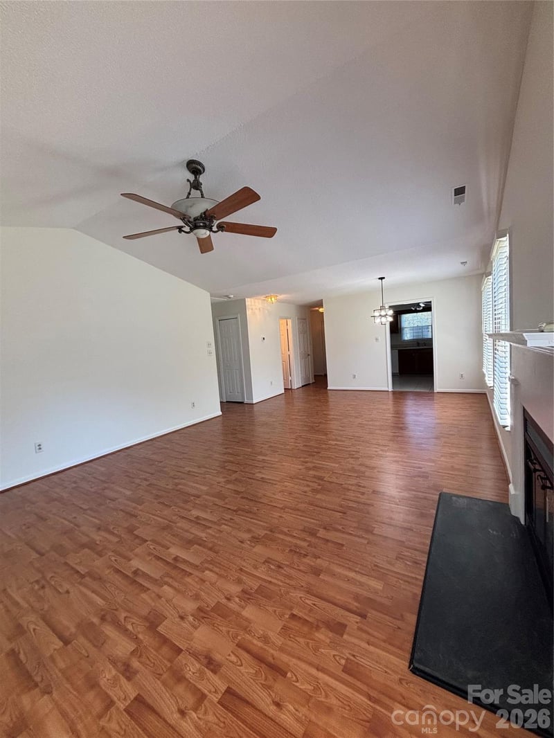 10910 Winterbourne Ct, Charlotte, NC 28277