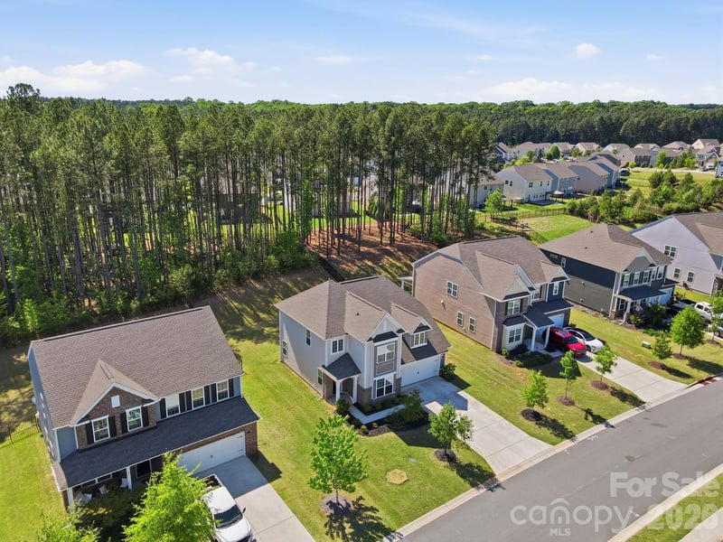 129 Slip Shot Ln, Troutman, NC 28166