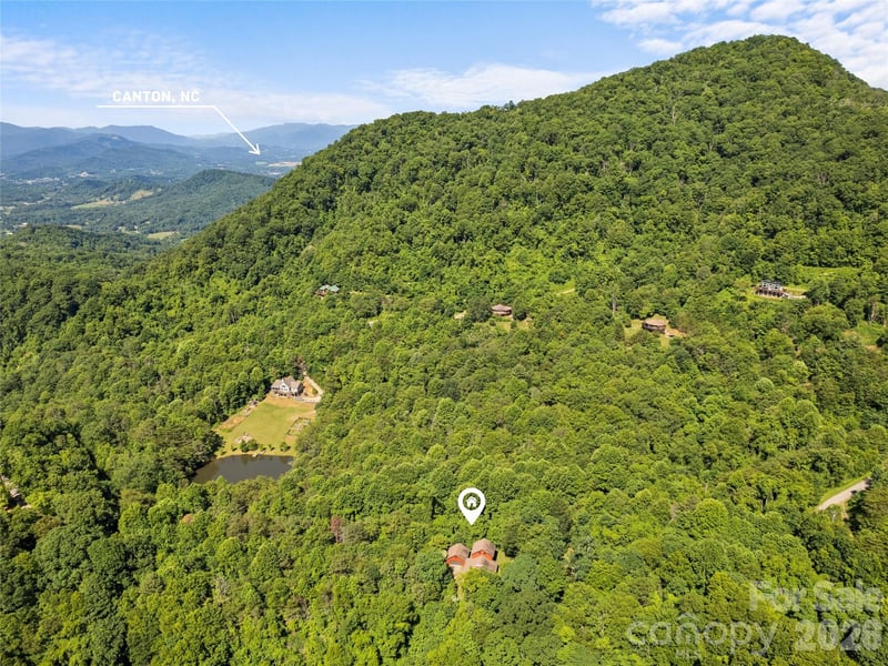 51 Stony Pond Ln, Canton, NC 28716
