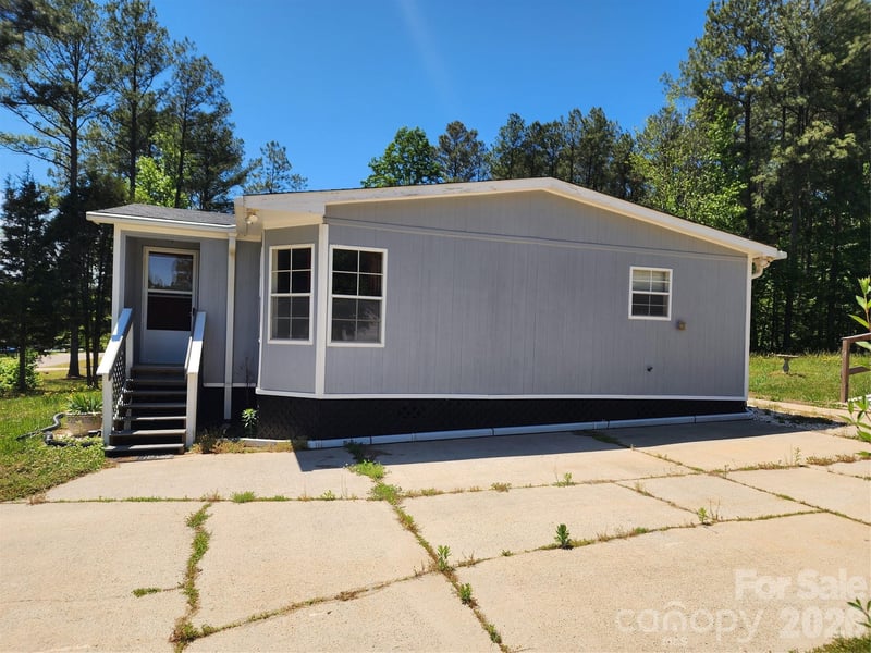 189 Brook Creek Dr, Troutman, NC 28166
