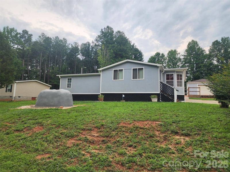 189 Brook Creek Dr, Troutman, NC 28166
