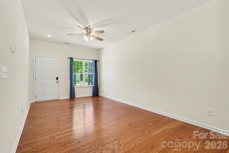13635 Browhill Ln, Charlotte, NC 28278
