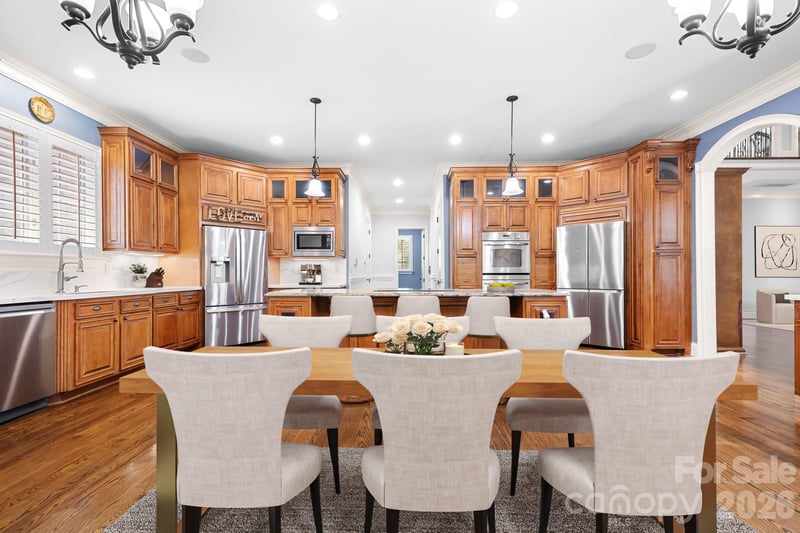 2215 Whiskery Dr, Waxhaw, NC 28173