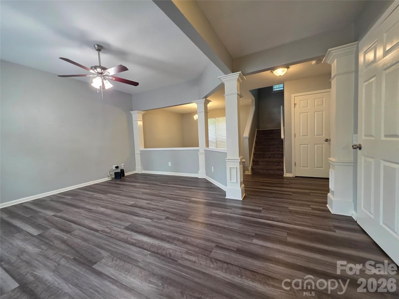 1518 Rumstone Ln, Charlotte, NC 28262