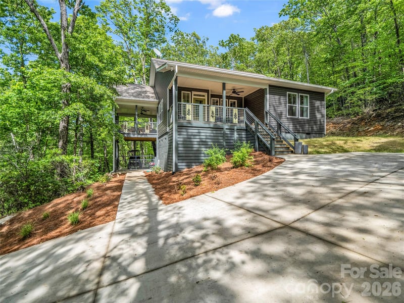 737 Melrose Mountain Rd, Tryon, NC 28782