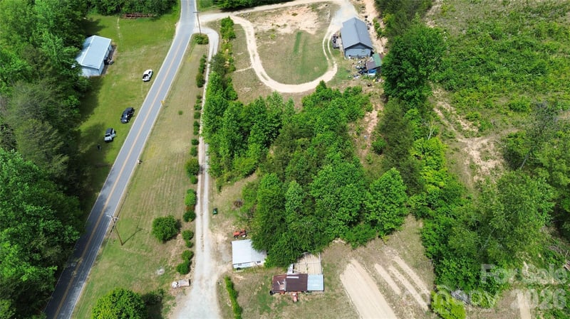 Rock Springs Rd, Mill Spring, NC 28756