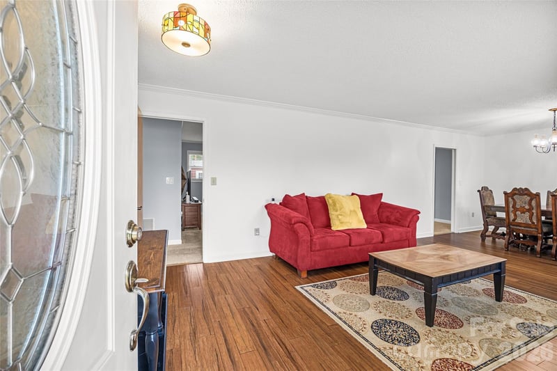 2430 Old Cedarwood Dr, Concord, NC 28027