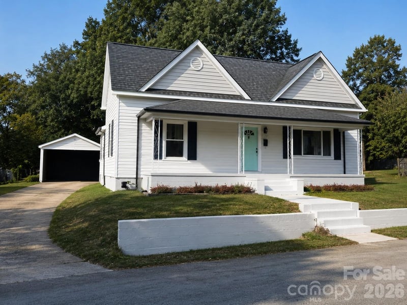 383 Catawba Ave, Mooresville, NC 28115