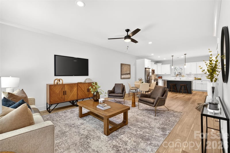 4630 Mcclure Rd, Charlotte, NC 28216