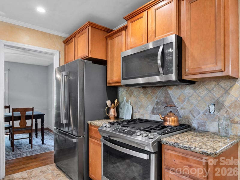 14132 Honeysuckle Ridge Dr, Matthews, NC 28105