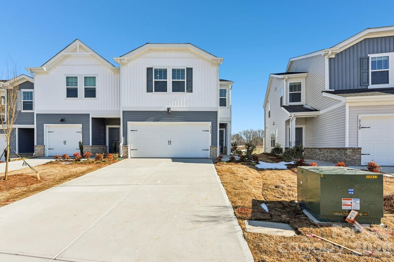9036 Foggy Brook Loop, Charlotte, NC 28216