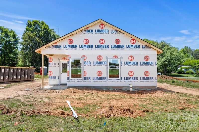 1994 Modern Estates Rd, Lincolnton, NC 28092