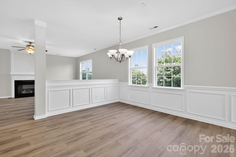 8915 Merrie Rose Ave, Charlotte, NC 28213
