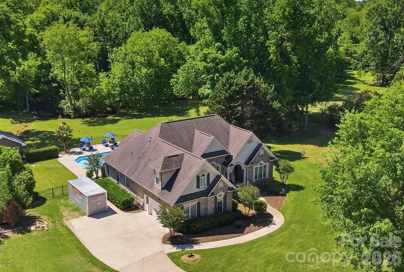 2066 Applebrook Dr, Wesley Chapel, NC 28110