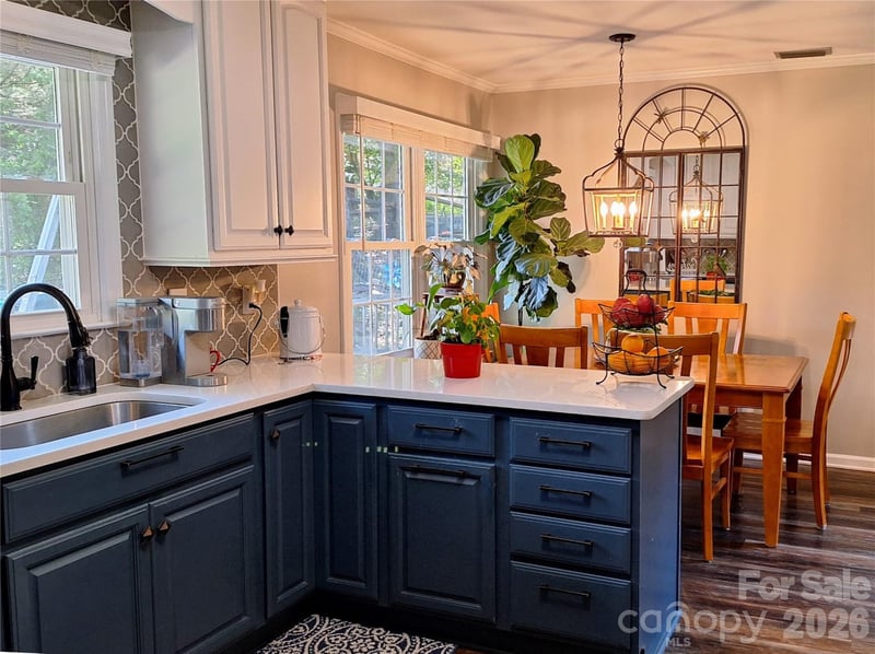 317 Wilcrest Dr, Matthews, NC 28105