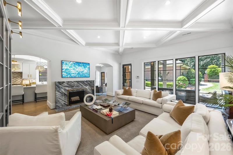 3610 Sharon Rd, Charlotte, NC 28211