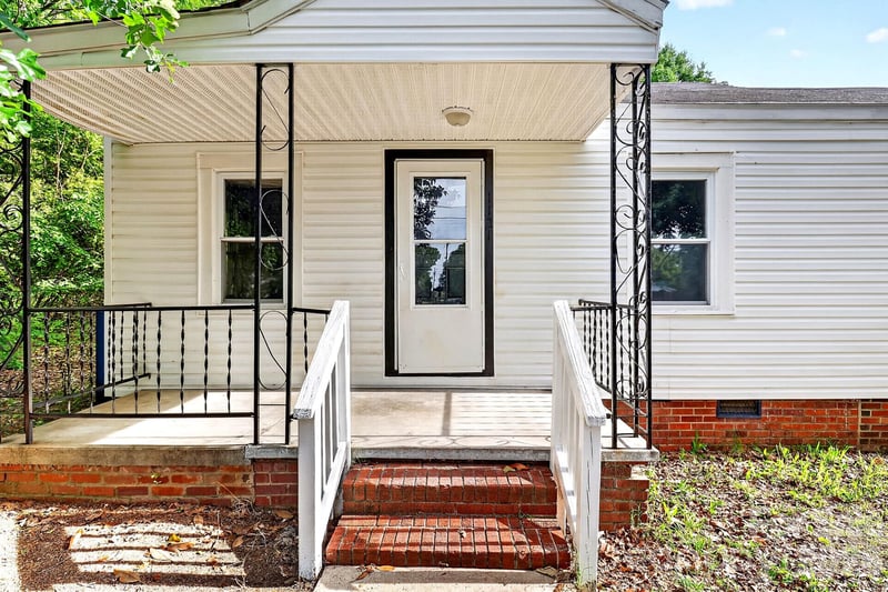1121 Lundix St, Albemarle, NC 28001