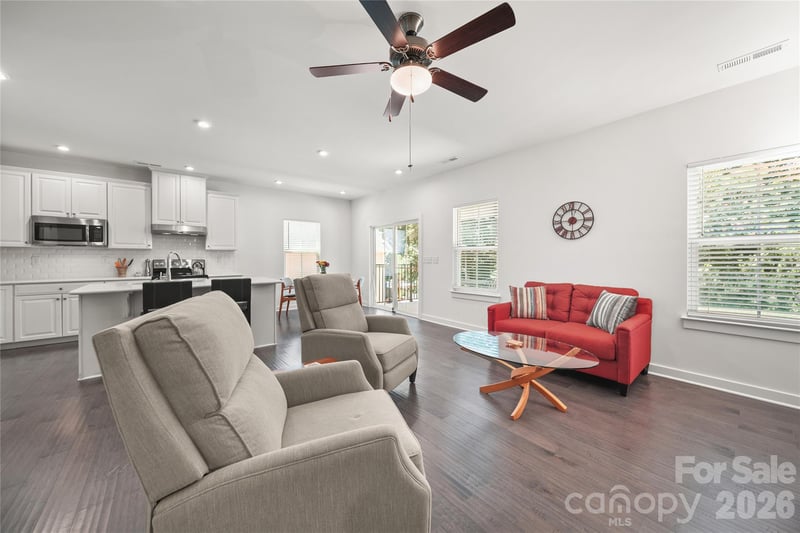 10050 Lilac Ct, Charlotte, NC 28215