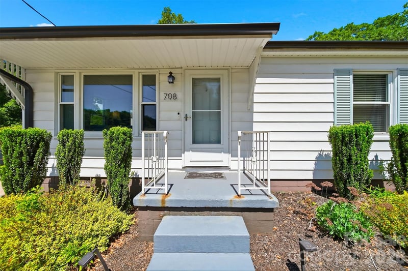 708 2nd St, Shelby, NC 28150