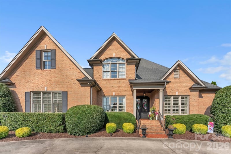 3759 Sand Wedge Dr, Gastonia, NC 28056
