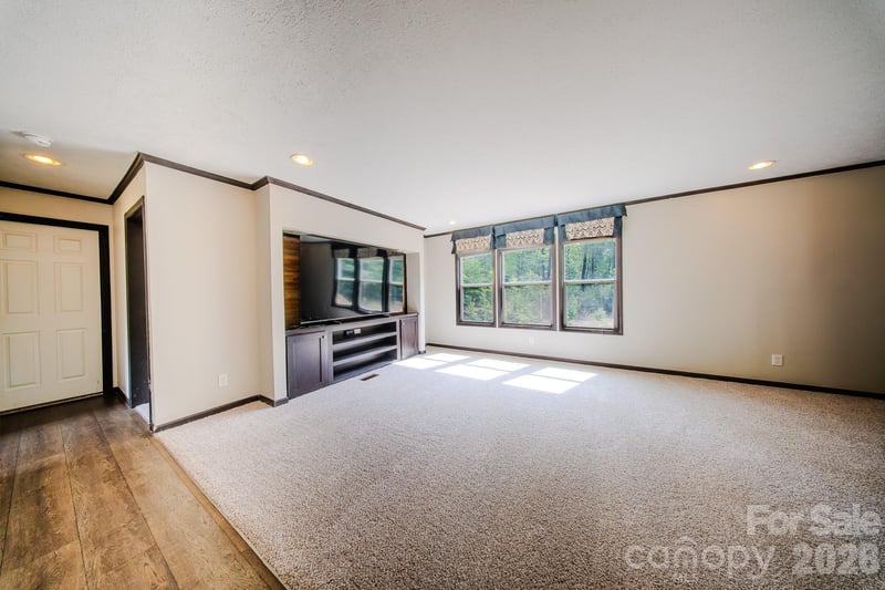 4130 Us 64 Rd, Morganton, NC 28655