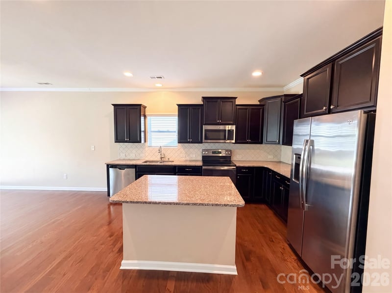 7110 Strawberry Fields Ln, Charlotte, NC 28278