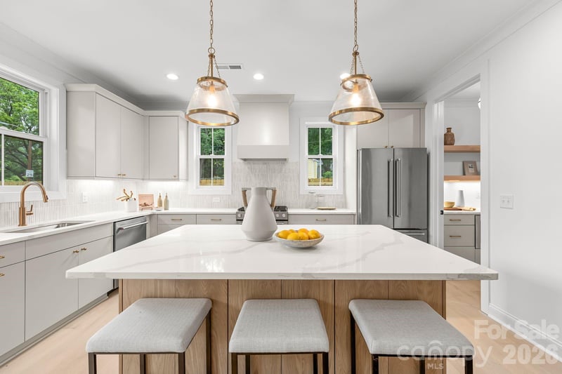 2763 Parkway Ave, Charlotte, NC 28208