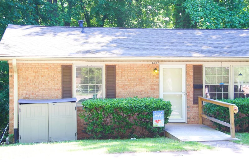 4631 Highlake Dr, Charlotte, NC 28215