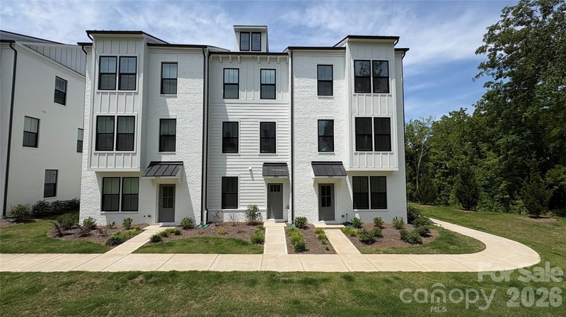 5009 Layman Dr, Charlotte, NC 28226