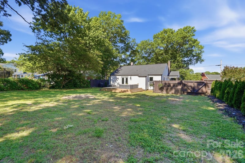 912 Laura Ave, Kannapolis, NC 28083