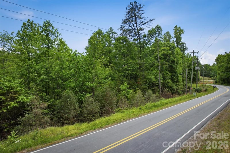 1350 Lavender Rd, Old Fort, NC 28762