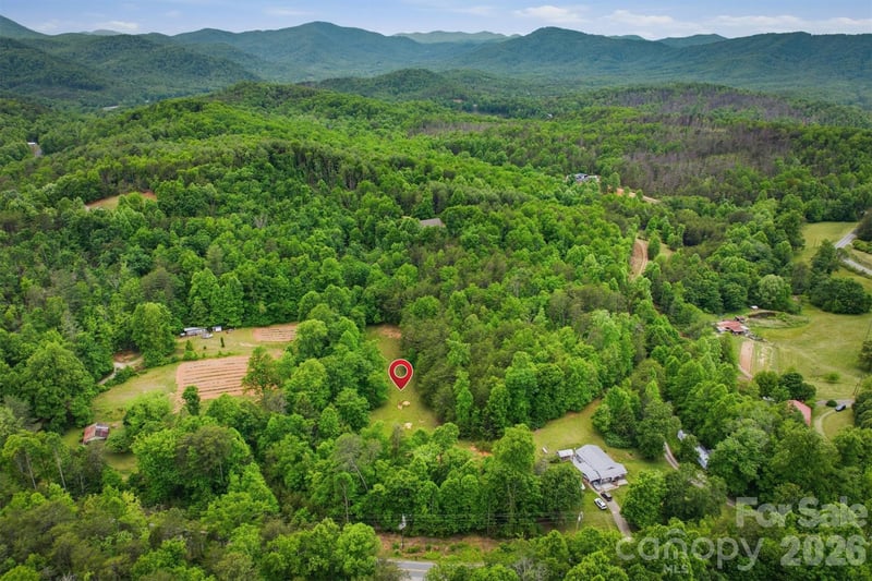 1350 Lavender Rd, Old Fort, NC 28762