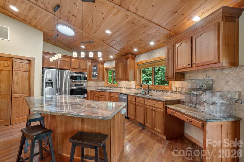 140 Slim Rg, Maggie Valley, NC 28751