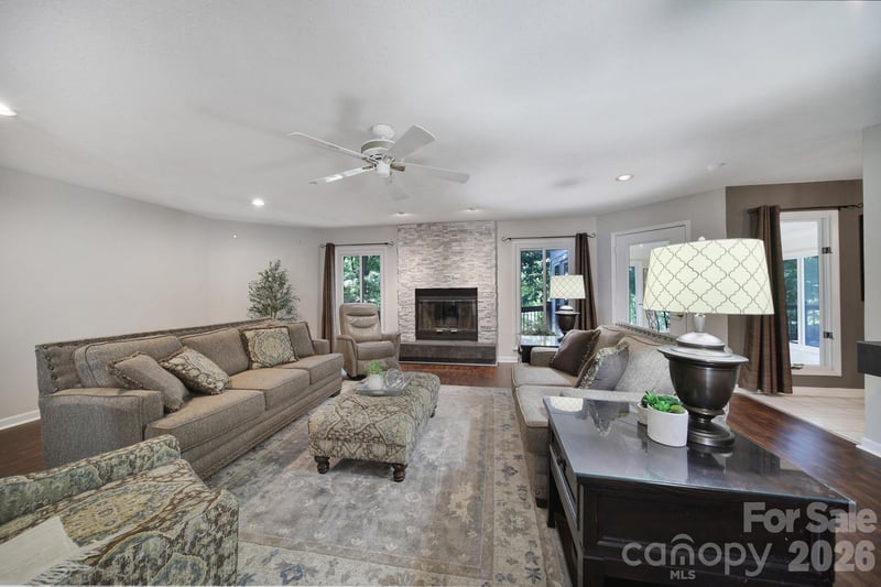 26037 Windjammer Dr, Tega Cay, SC 29708