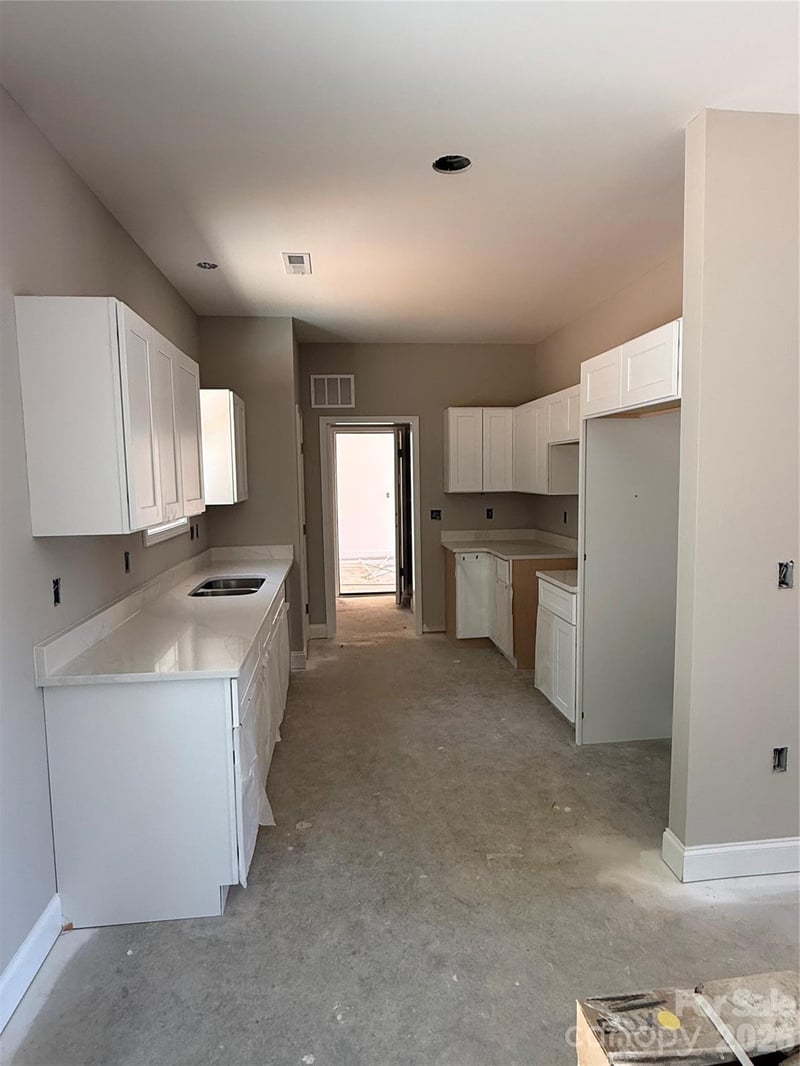 503 Quail Ln, Lexington, NC 27292