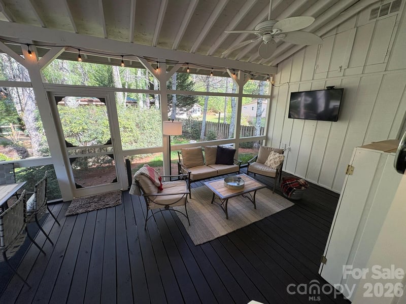 232 Trillium Rd, Newland, NC 28657