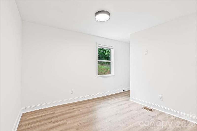 211 Eben St, Albemarle, NC 28001