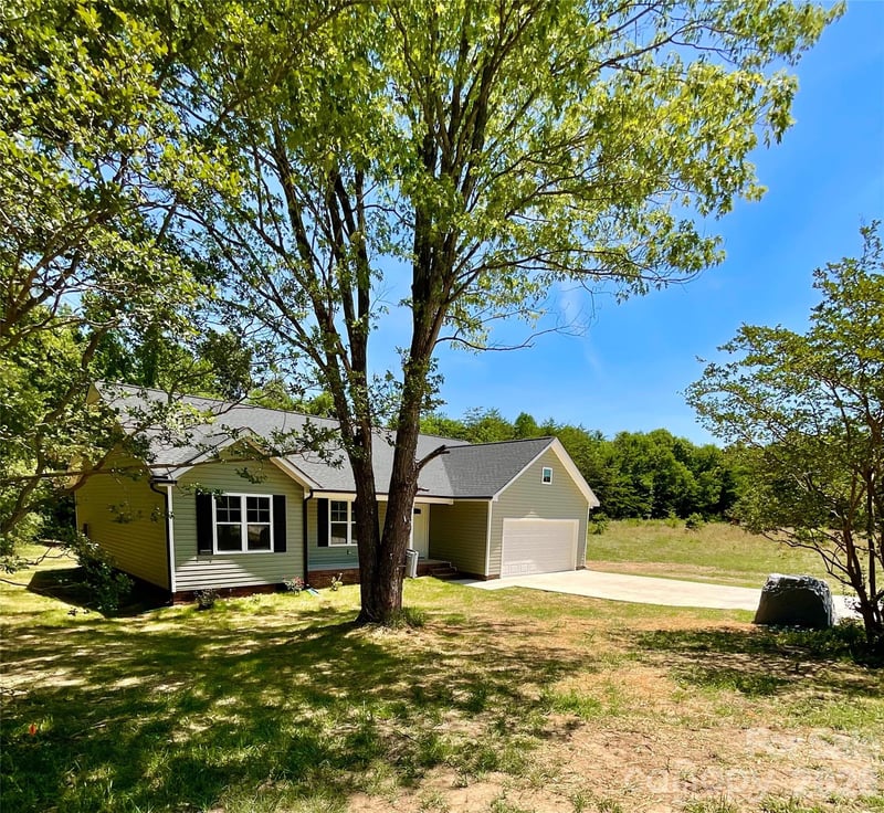 860 Lake Fork Rd, Salisbury, NC 28146
