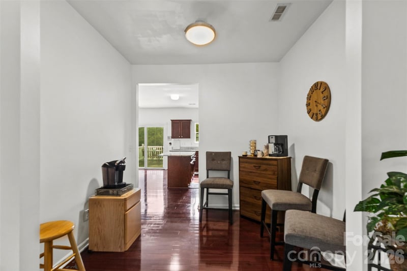 11022 Garden Oaks Ln, Charlotte, NC 28273