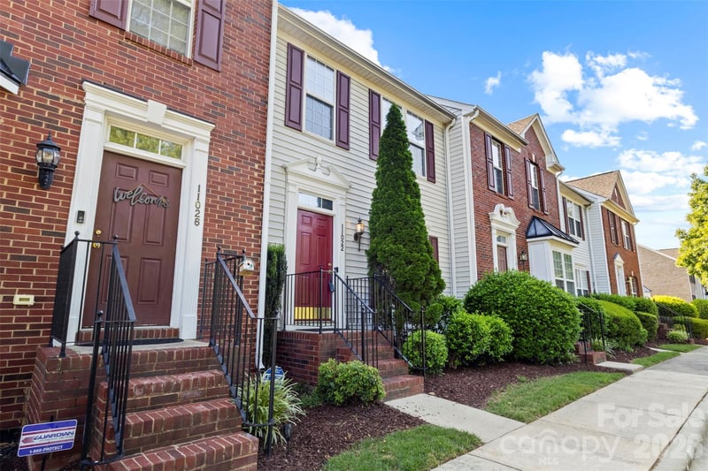 11022 Garden Oaks Ln, Charlotte, NC 28273