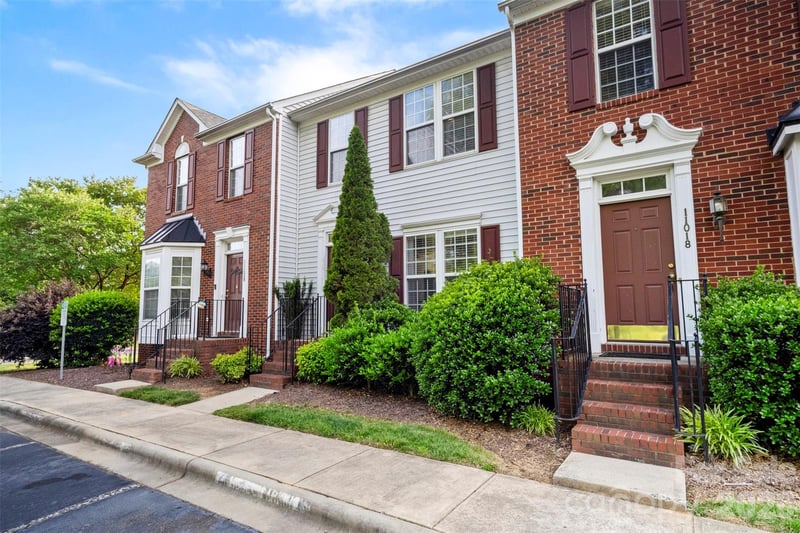 11022 Garden Oaks Ln, Charlotte, NC 28273