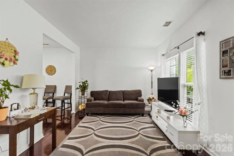 11022 Garden Oaks Ln, Charlotte, NC 28273