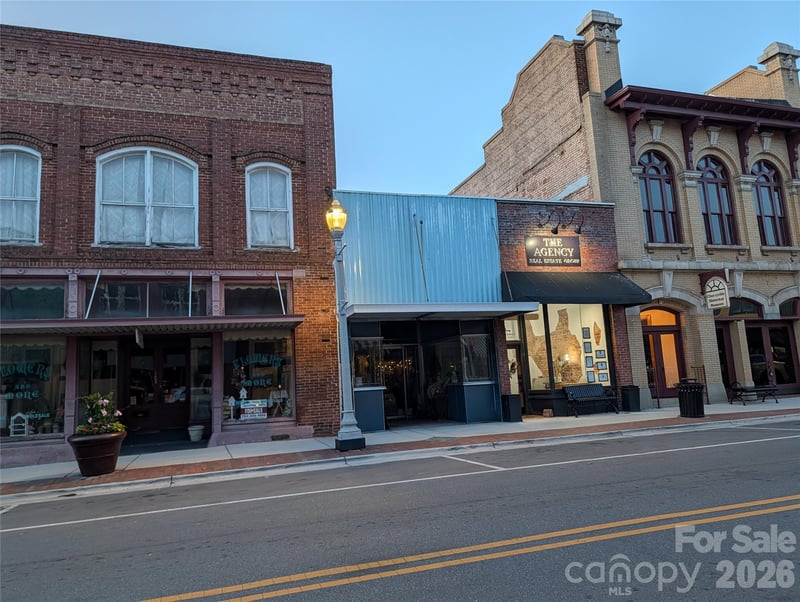 105 and 107 Main St, Cherryville, NC 28021
