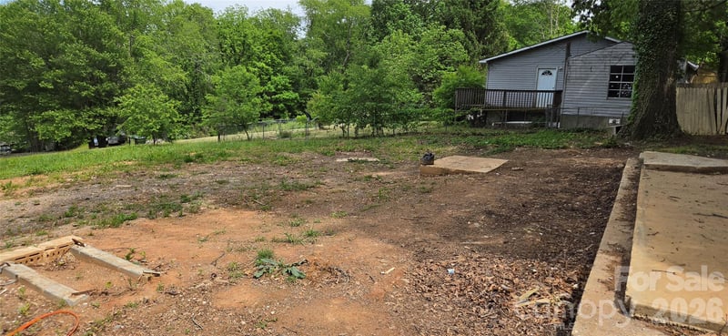 18 Paradise Ridge Rd, Candler, NC 28715