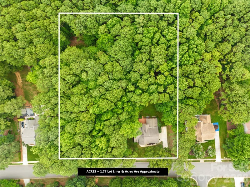 121 Morrows Ridge Ln, Mooresville, NC 28117