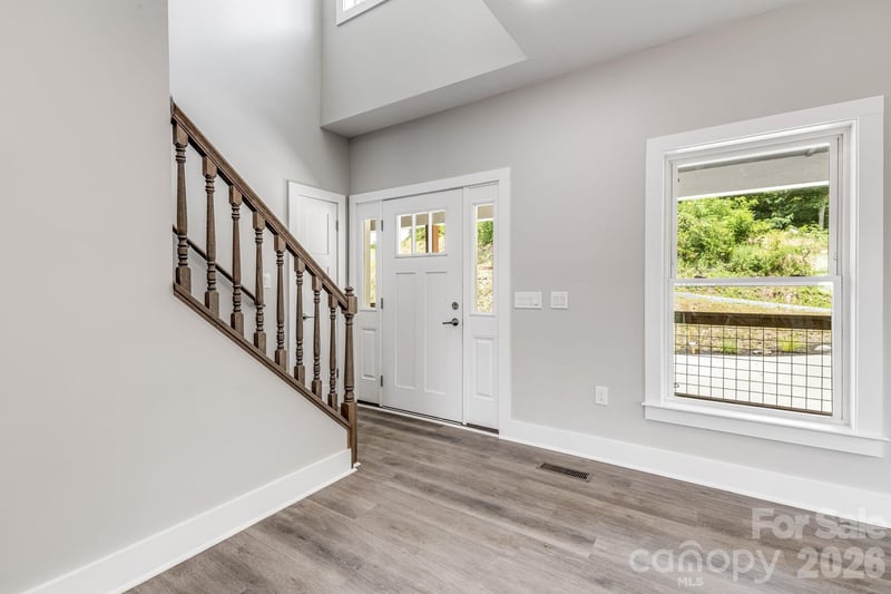 338 Espen Rg, Woodfin, NC 28804